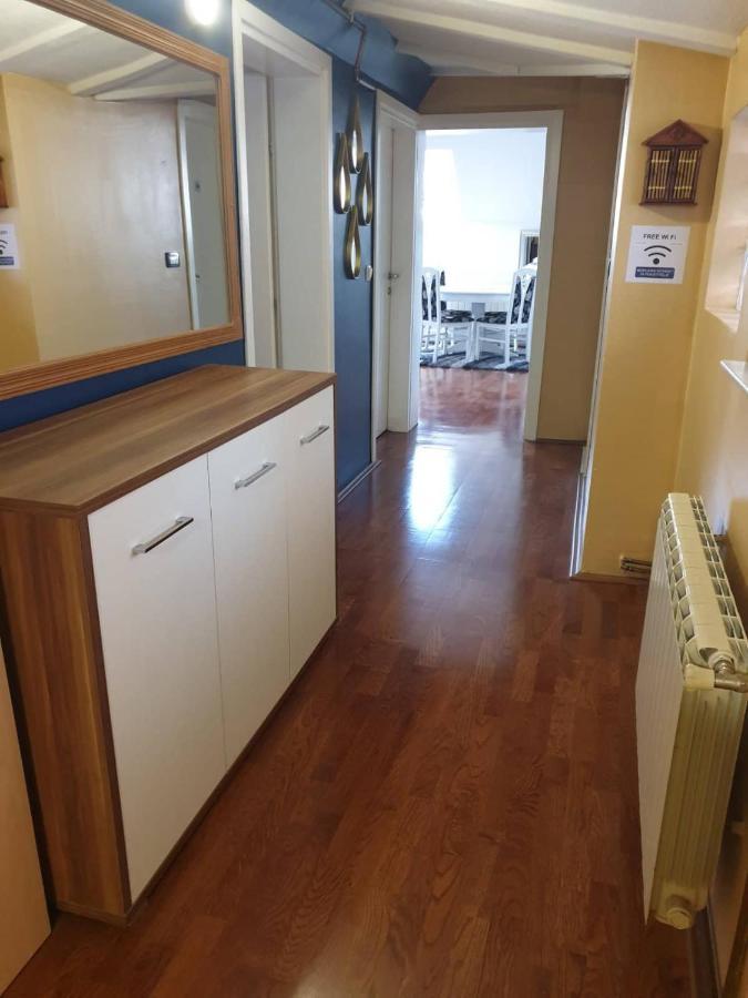 Apartman Lotos SJJ Eksteriør bilde